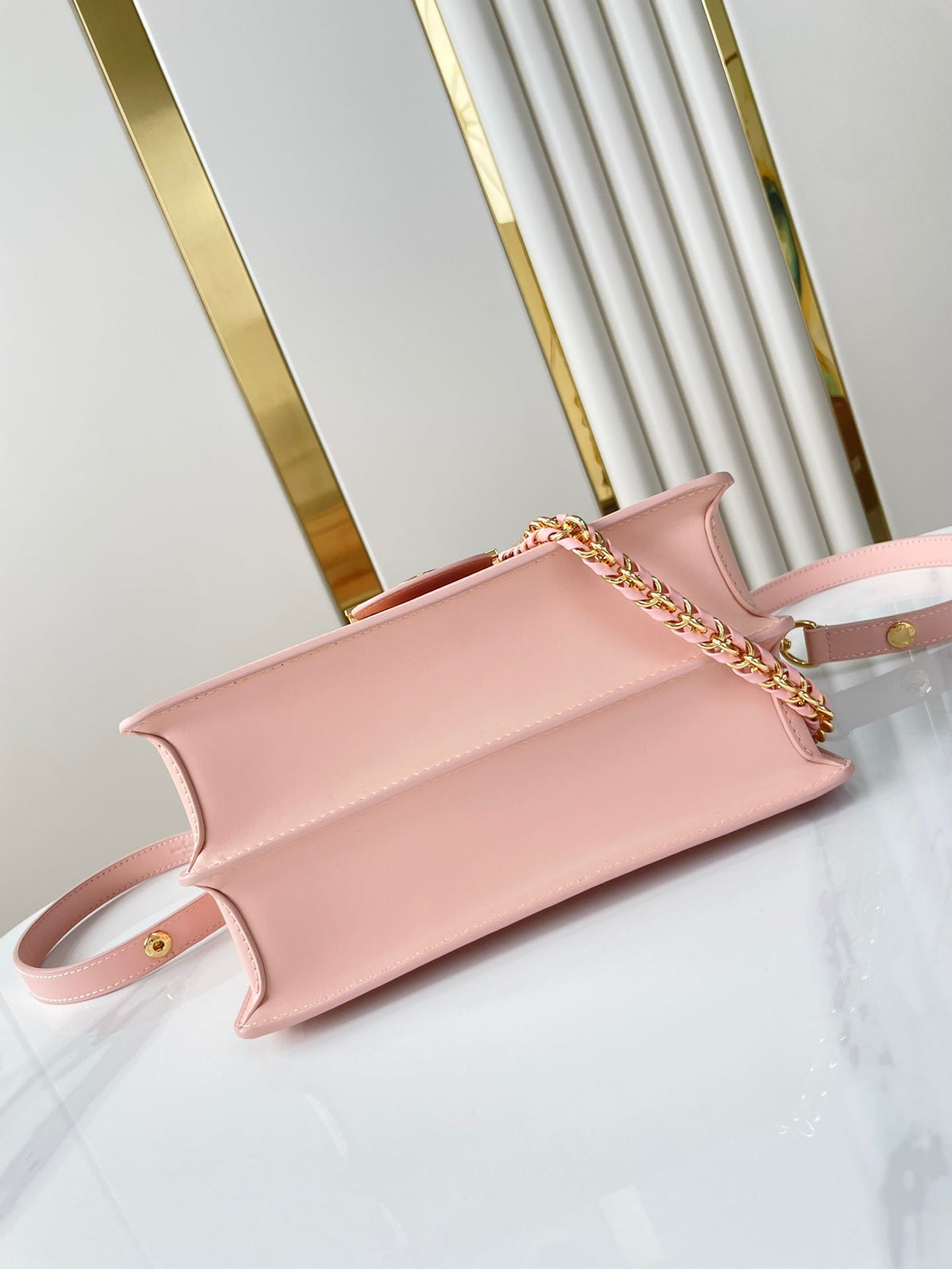 Louis Vuitton Dauphine MM 25 in Light Pink Epi Grained Calfskin Gold Hardware Bag