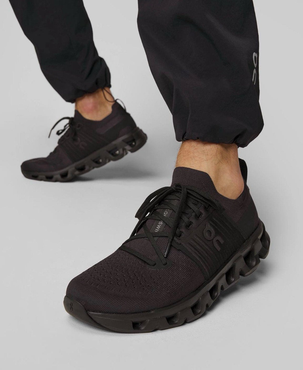 On Cloudswift 4 Black Eclipse Running Shoes