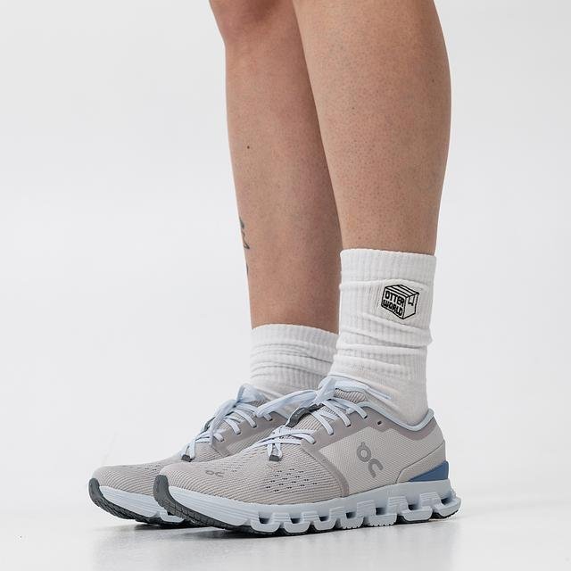 On Cloud X 4 Silver Chambray Training Shoes