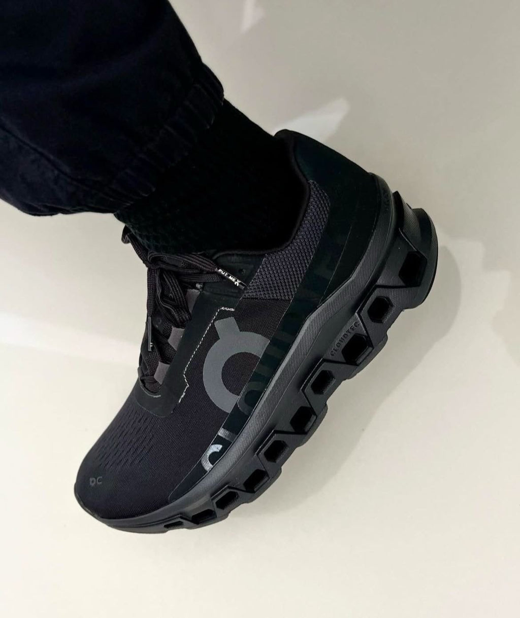 On Cloudmonster 2 Full Black Running Shoes