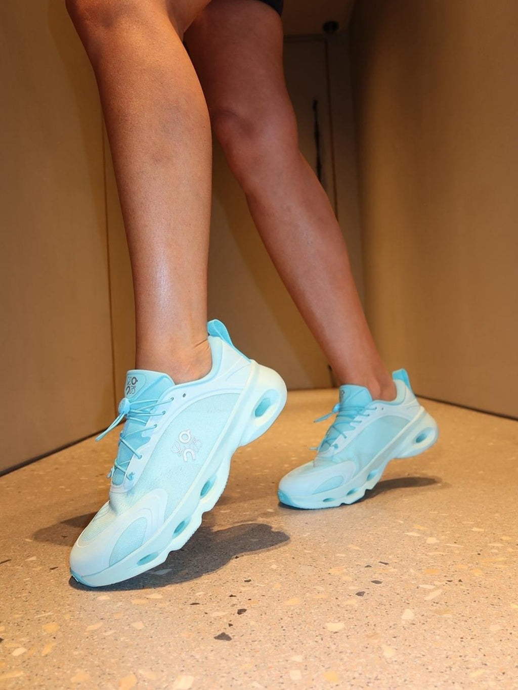 LOEWE x On Cloudsolo Turquoise Lifestyle Sneakers