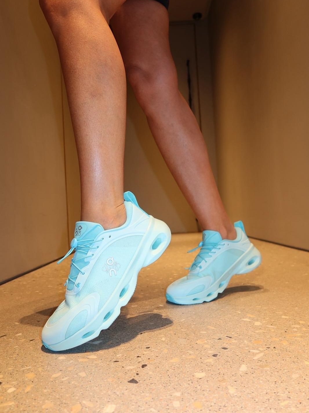 LOEWE x On Cloudsolo Turquoise Lifestyle Sneakers