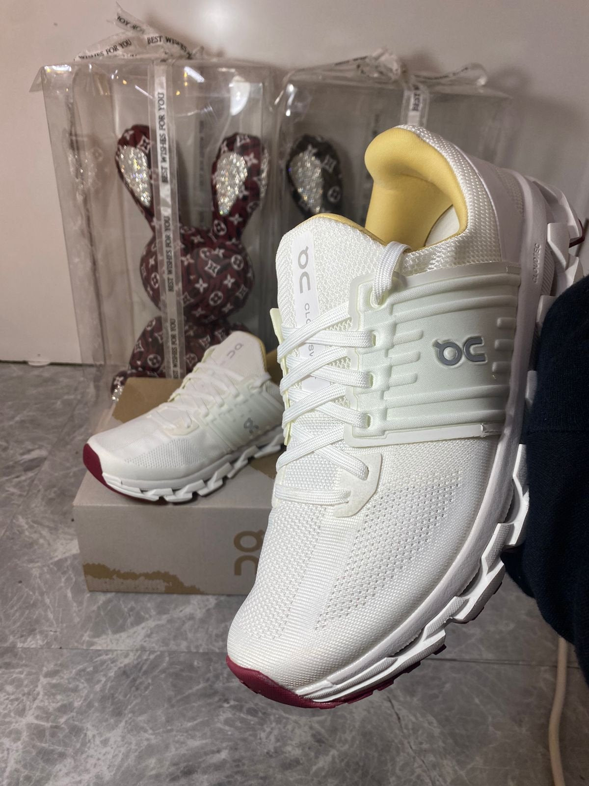 On Cloudswift Suma Undyed White Ivory Running Shoes