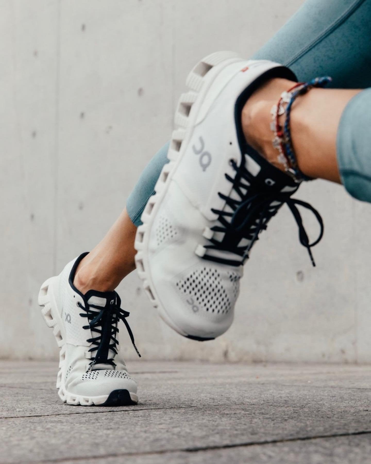 On Cloud Edition Lifestyle Sneakers