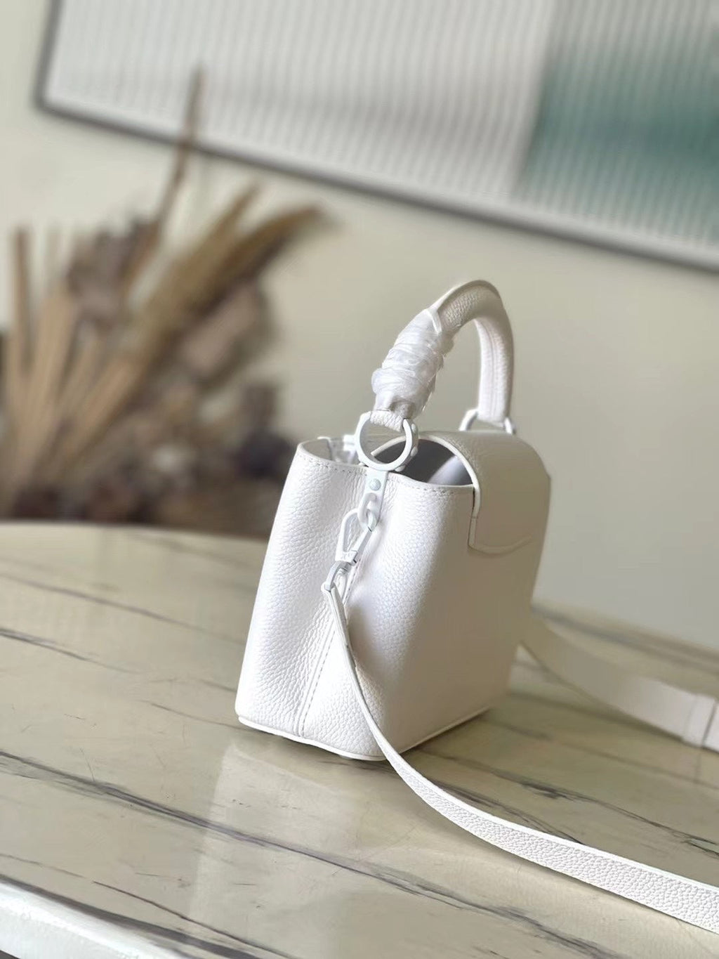 Louis Vuitton Capucines East-West Mini 21 in White Taurillon Bag