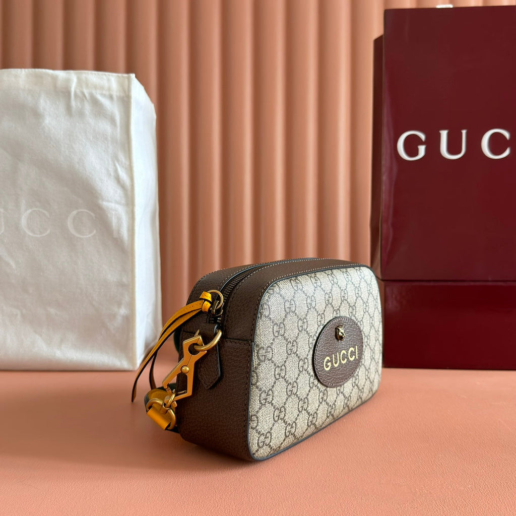 Gucci Neo Vintage Supreme Tiger Head Crossbody Bag 24 in Canvas