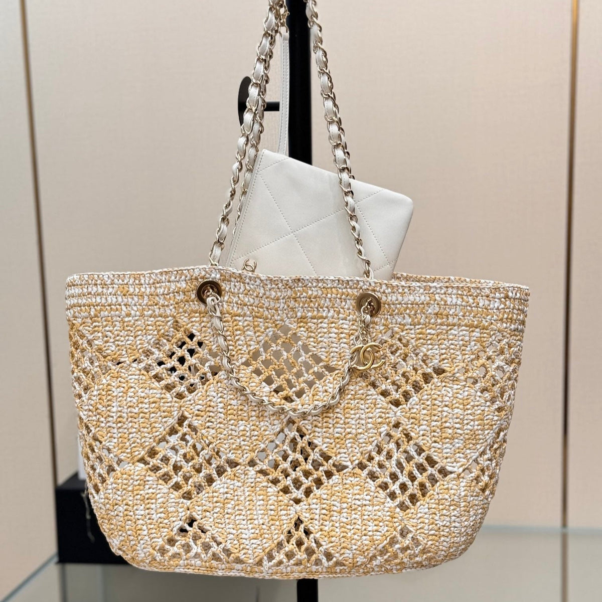 Chanel 25S Tote Bag 52 cm in Beige Raffia